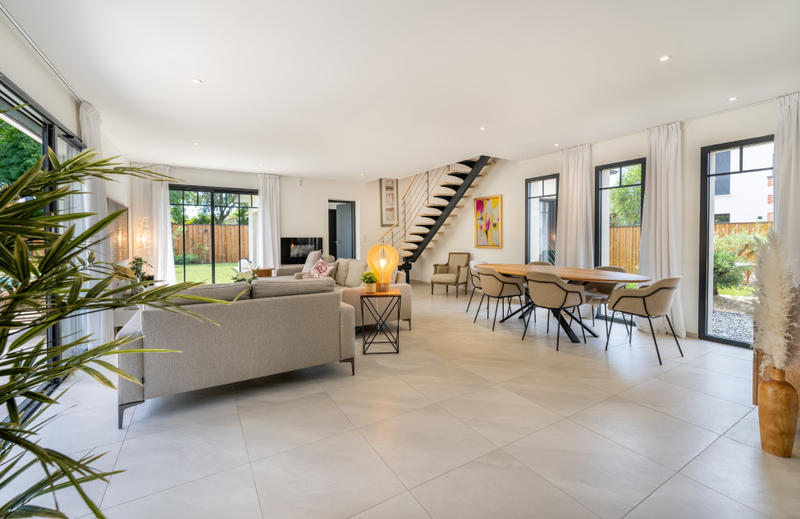 Terrain constructible - 899 m²