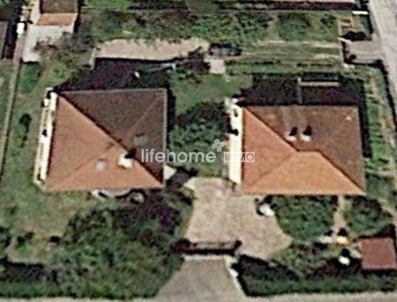 Maison - 204 m² - 9 pièces