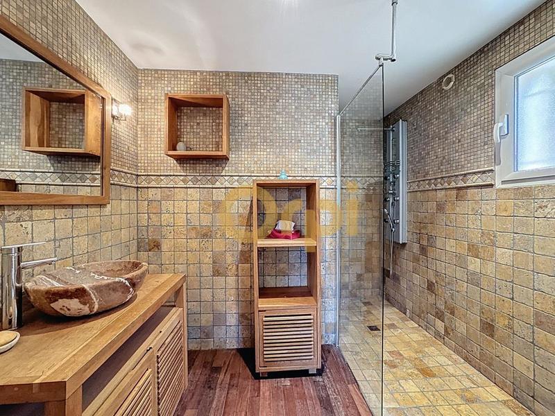 Maison - 108 m² - 5 pièces