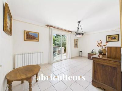 Maison - 94 m² - 5 pièces