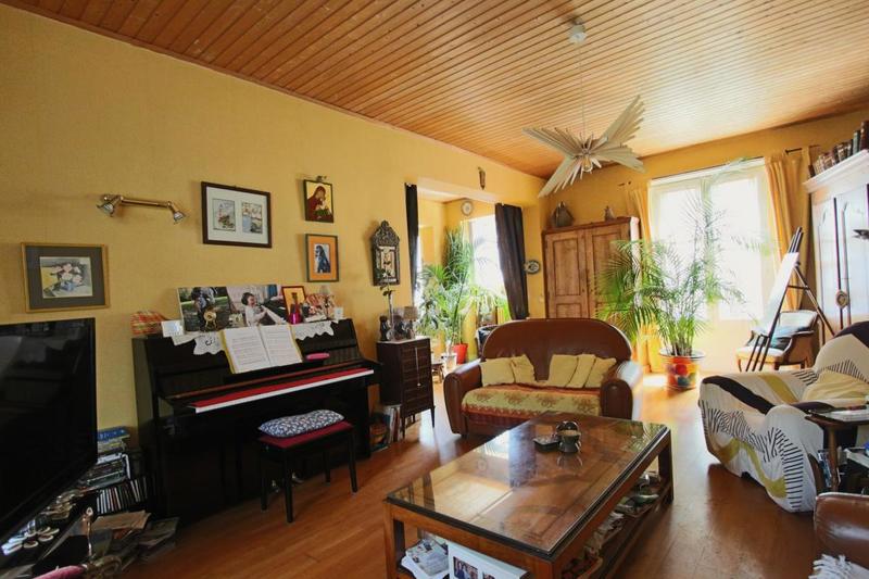 Maison - 167 m² - 7 pièces