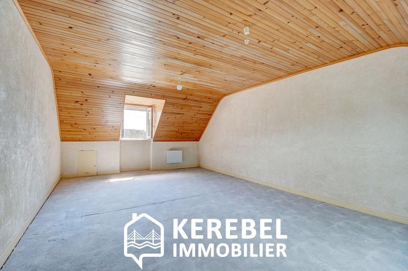 Maison - 180 m² - 6 pièces