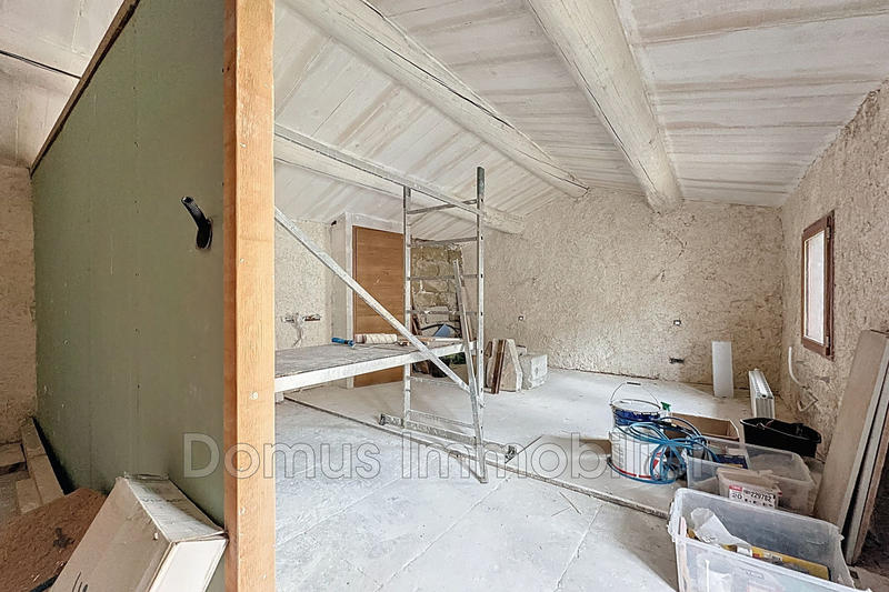 Maison - 157 m² - 4 pièces