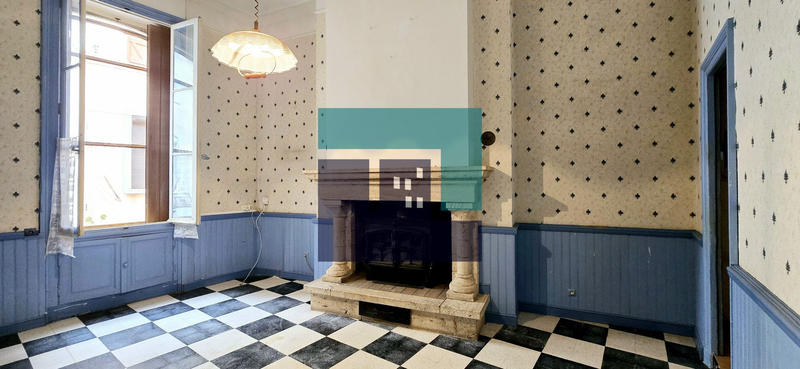 Maison ancienne - 207 m² - 7 pièces