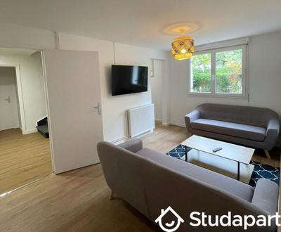 Chambre - 12 m² - 1 pièce