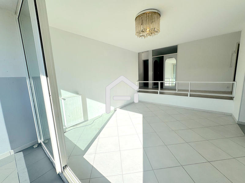 Appartement - 75 m² - 4 pièces