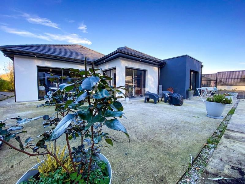 Maison - 165 m² - 6 pièces