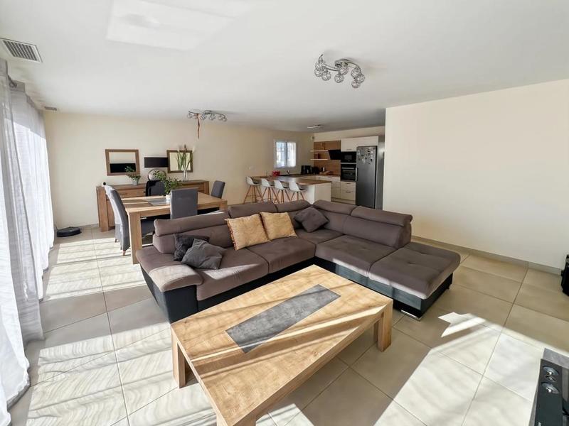 Maison - 136 m² - 5 pièces