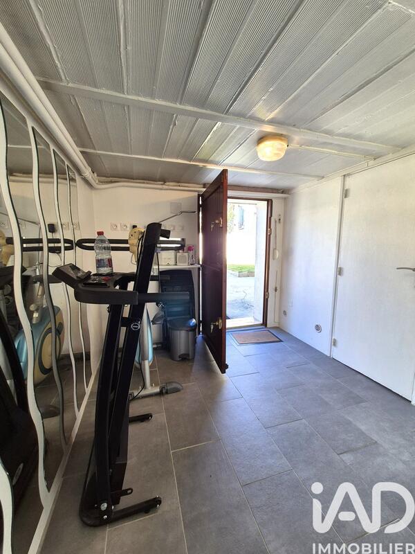 Maison - 97 m² - 5 pièces