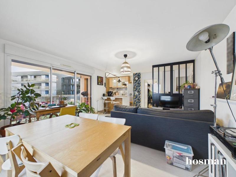 Appartement - 85 m² - 4 pièces