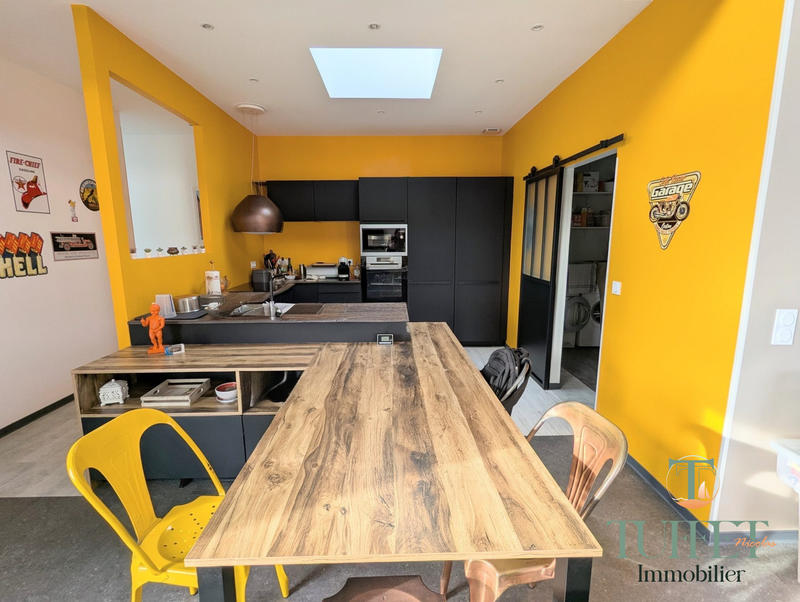 Maison contemporaine - 172 m² - 6 pièces