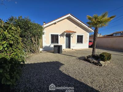 Maison - 220 m² - 5 pièces