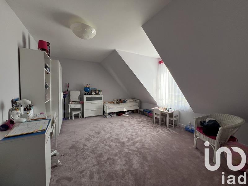 Maison - 183 m² - 7 pièces