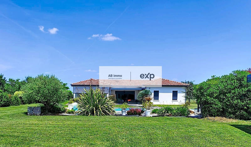 Villa - 141 m² - 5 pièces