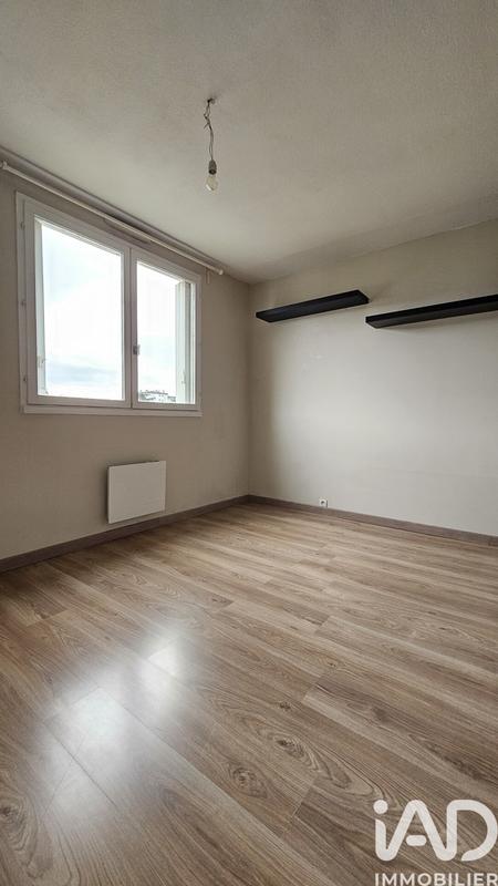Appartement - 93 m² - 4 pièces