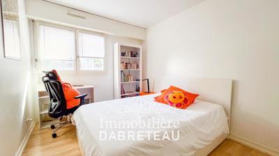 Appartement - 133 m² - 5 pièces