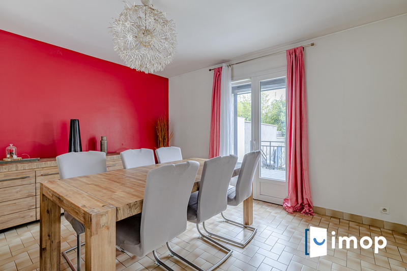 Maison - 136 m² - 5 pièces