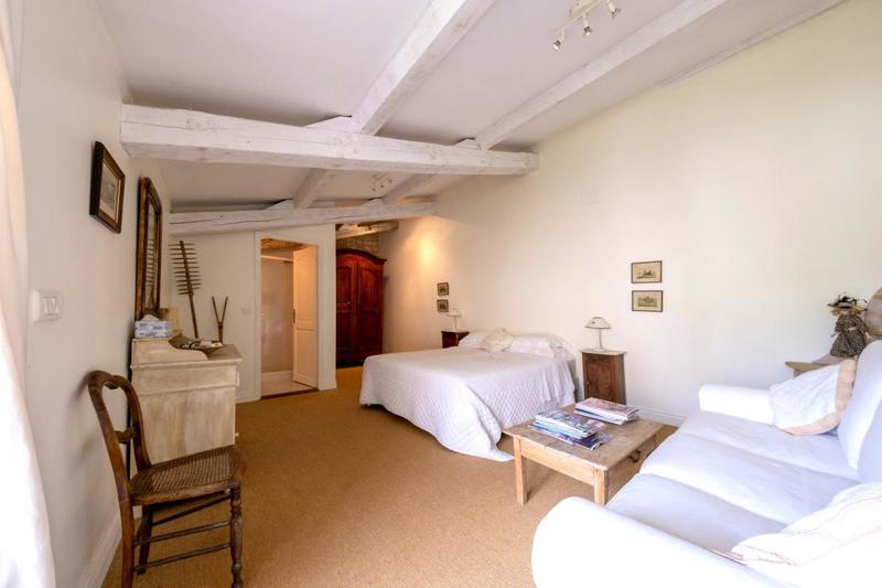 Maison - 144 m² - 6 pièces