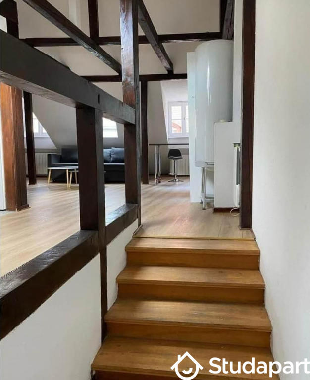 Chambre - 10 m² - 1 pièce