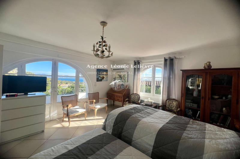 Maison - 164 m² - 5 pièces