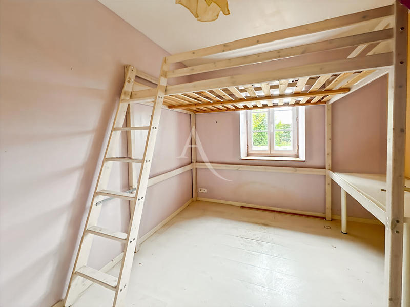 Maison - 97 m² - 5 pièces