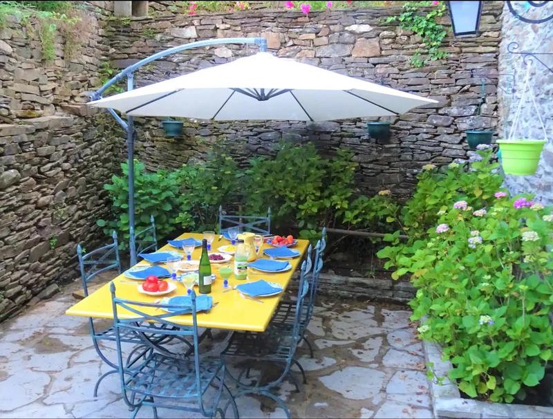 Mas - 197 m² - 12 pièces