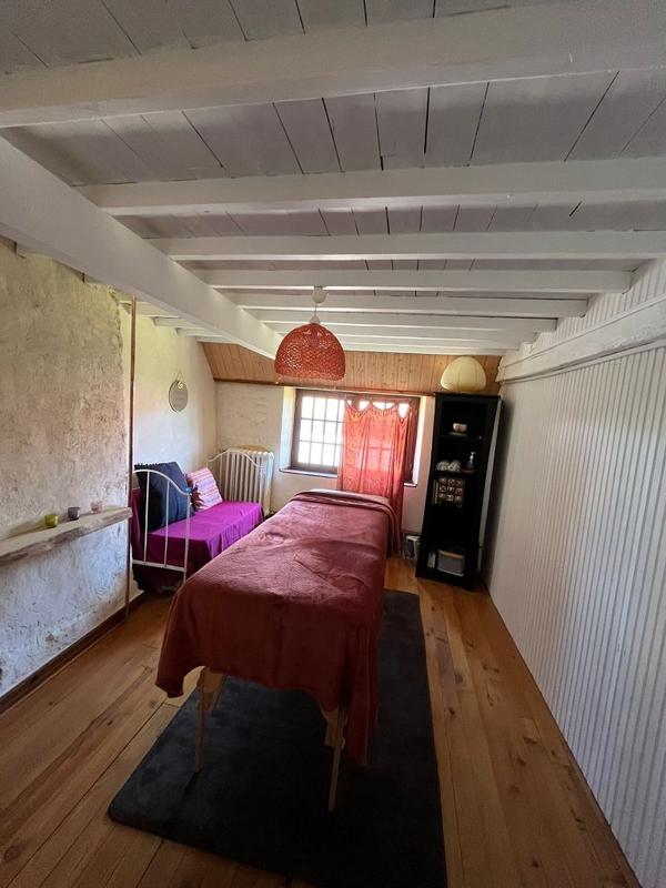 Maison - 198 m² - 9 pièces