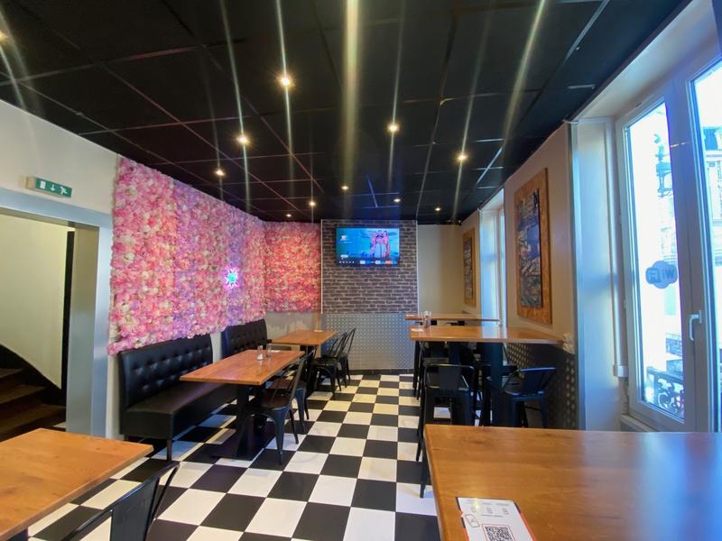 Fonds de commerce - Hôtellerie / Restauration - 240 m²