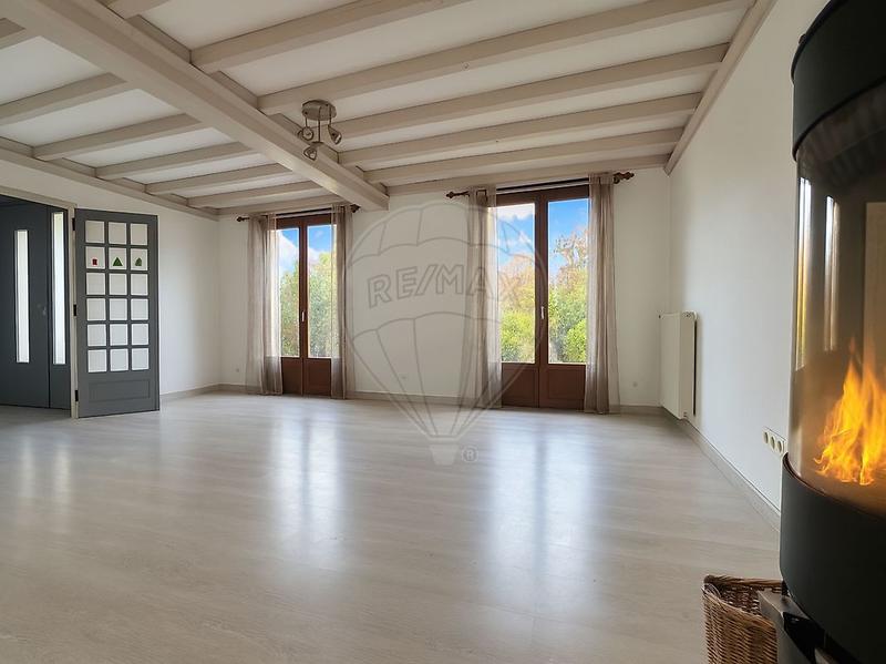 Maison - 142 m² - 6 pièces