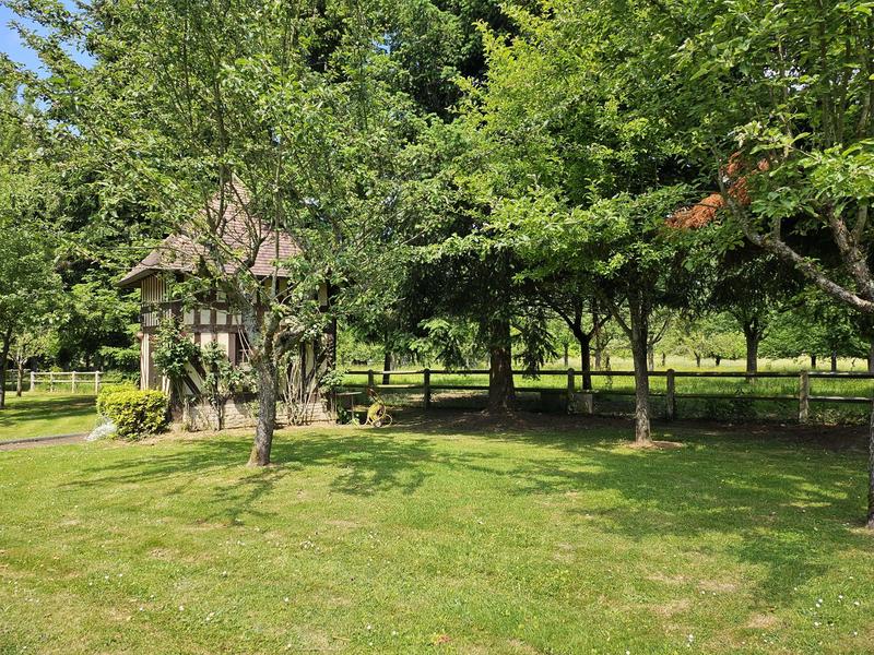 Maison traditionnelle - 176 m² - 7 pièces