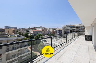 Appartement - 123 m² - 4 pièces