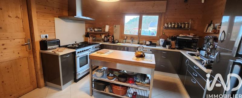 Maison - 209 m² - 8 pièces