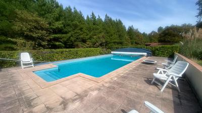 Maison - 245 m² - 9 pièces