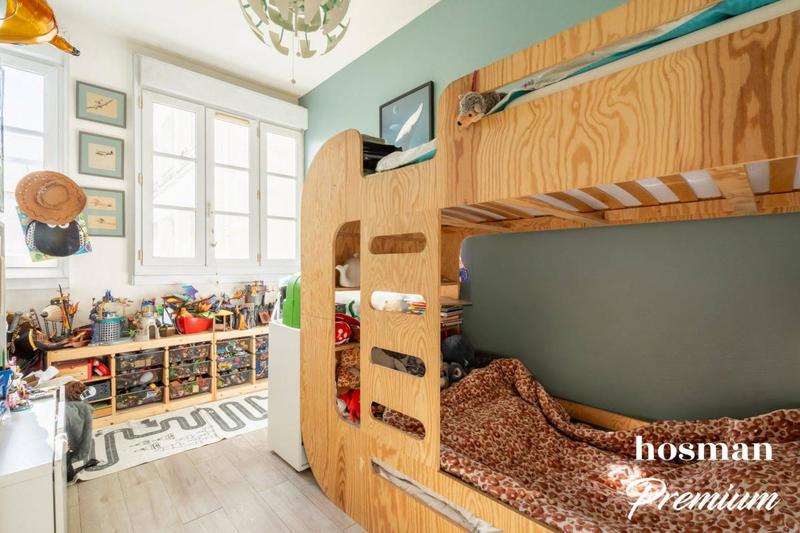 Appartement - 100 m² - 5 pièces