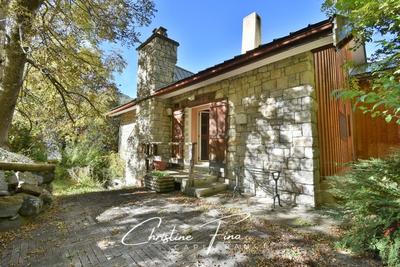 Maison - 251 m² - 10 pièces