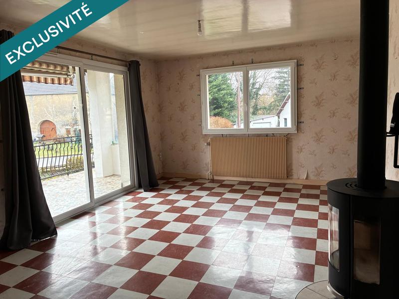 Maison - 230 m² - 7 pièces