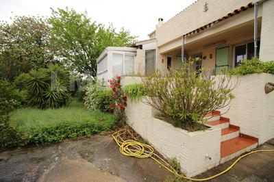 Maison - 220 m² - 7 pièces