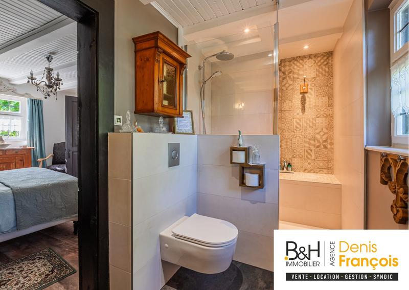 Maison ancienne - 444 m² - 10 pièces