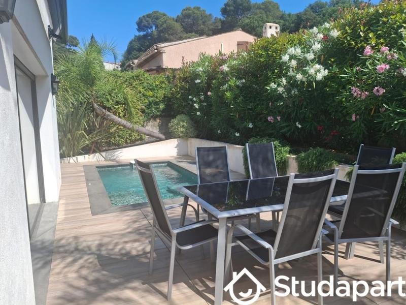 Maison - 125 m² - 4 pièces