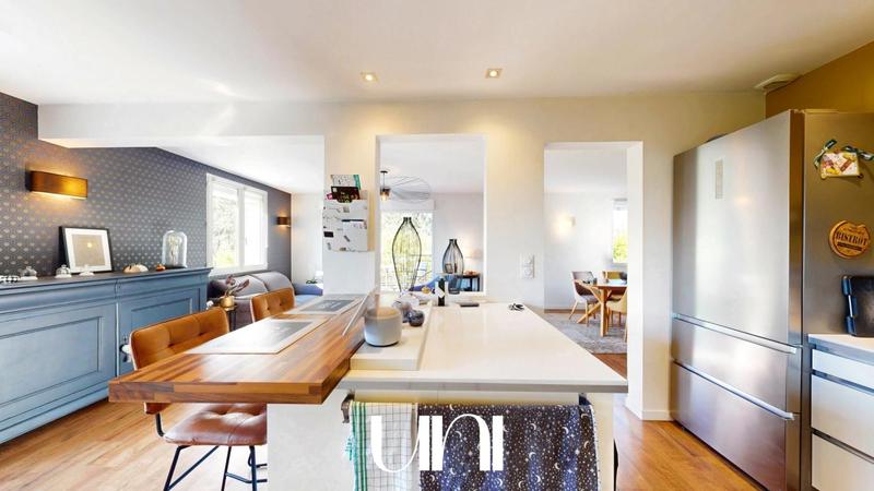 Maison - 130 m² - 6 pièces