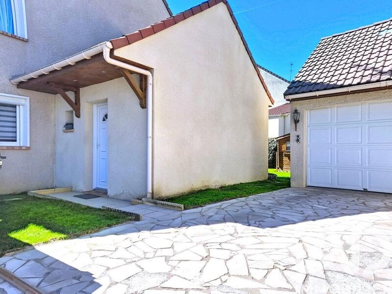 Maison - 112 m² - 6 pièces