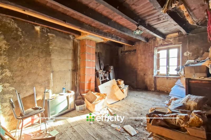 Maison - 300 m² - 3 pièces