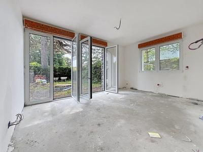 Maison - 260 m² - 10 pièces