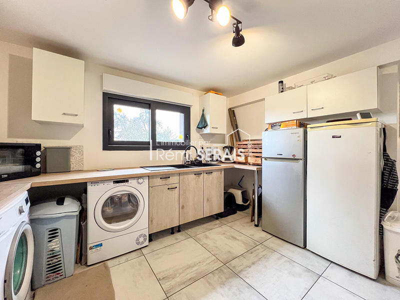 Maison - 232 m² - 6 pièces