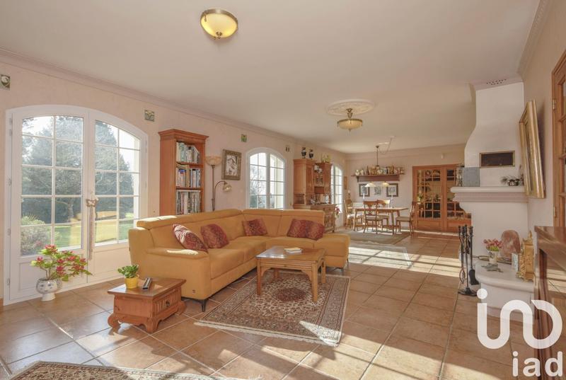 Maison - 321 m² - 10 pièces