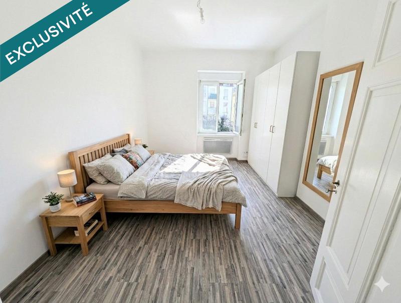 Appartement - 94 m² - 5 pièces