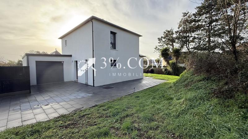 Maison - 111 m² - 5 pièces