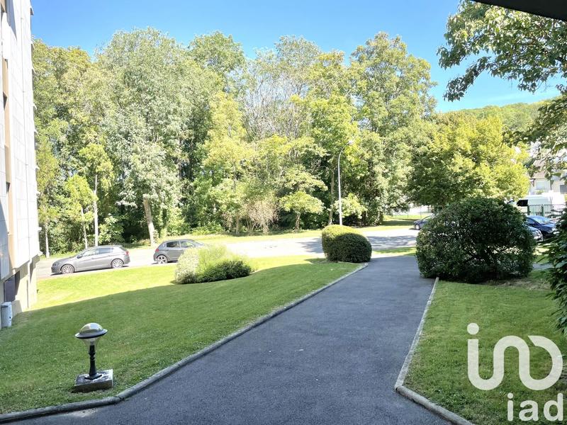 Appartement - 100 m² - 5 pièces