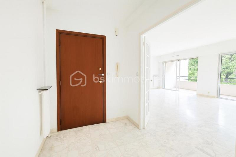 Appartement - 75 m² - 4 pièces