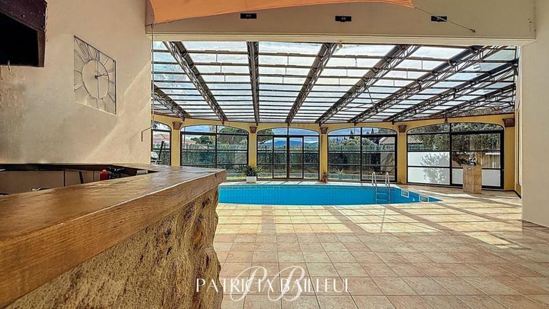 Maison - 165 m² - 7 pièces